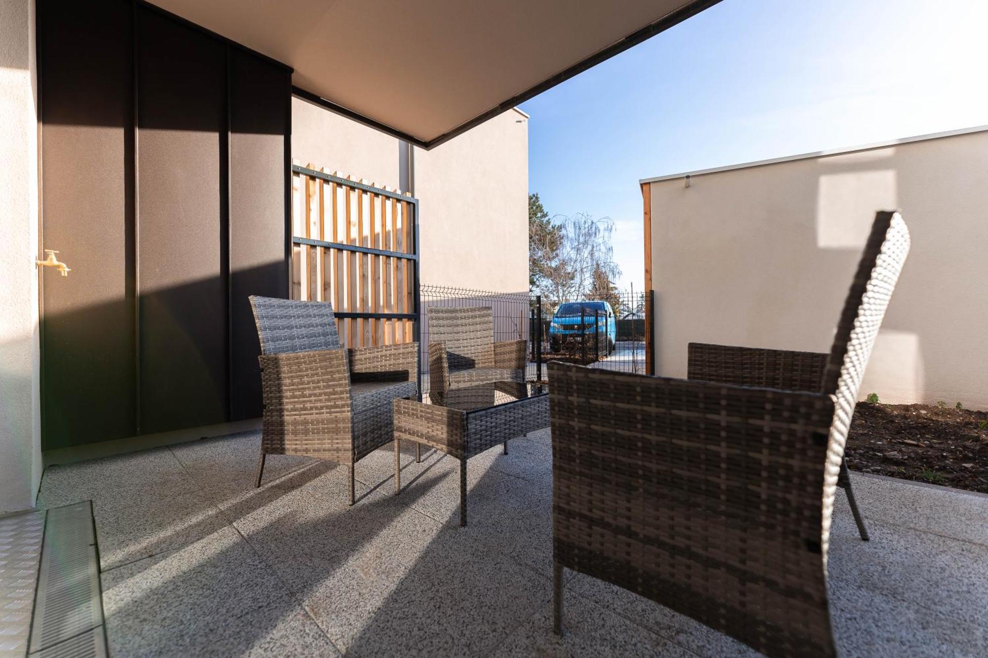 Les Jardins De La Semme Apartment Colmar Exterior foto